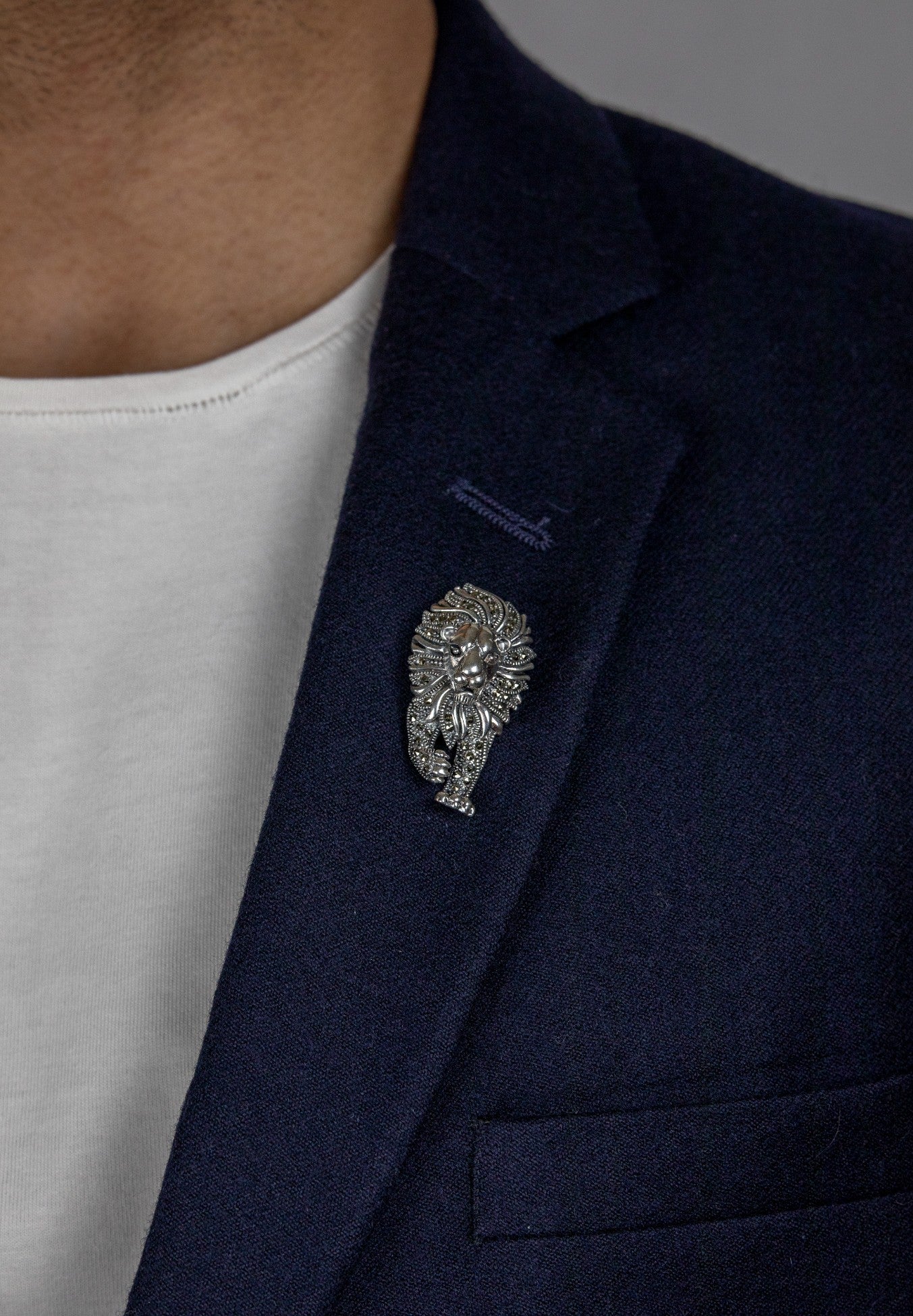 Majestic Lion Head Oxidized Silver Brooch - Miraura Jewels