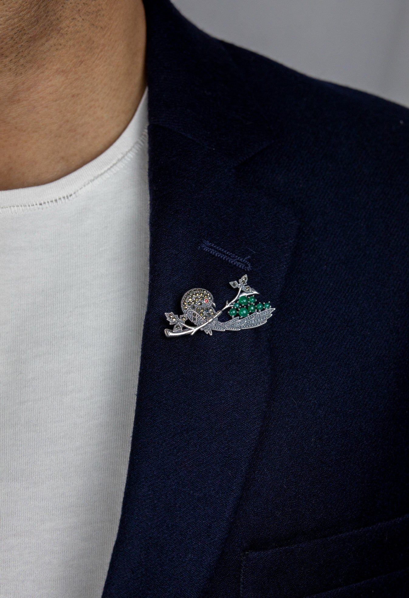 Marcasite Parrot & Emerald Green Brooch - Miraura Jewels