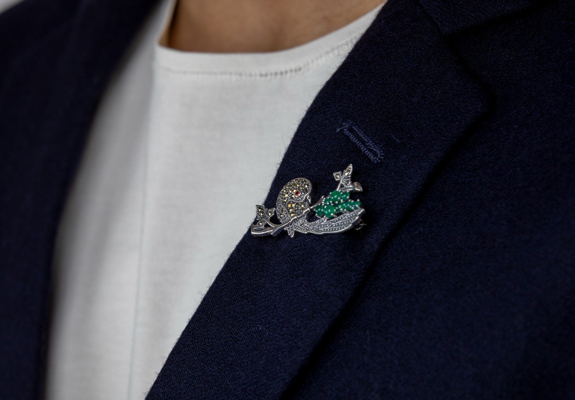 Marcasite Parrot & Emerald Green Brooch - Miraura Jewels