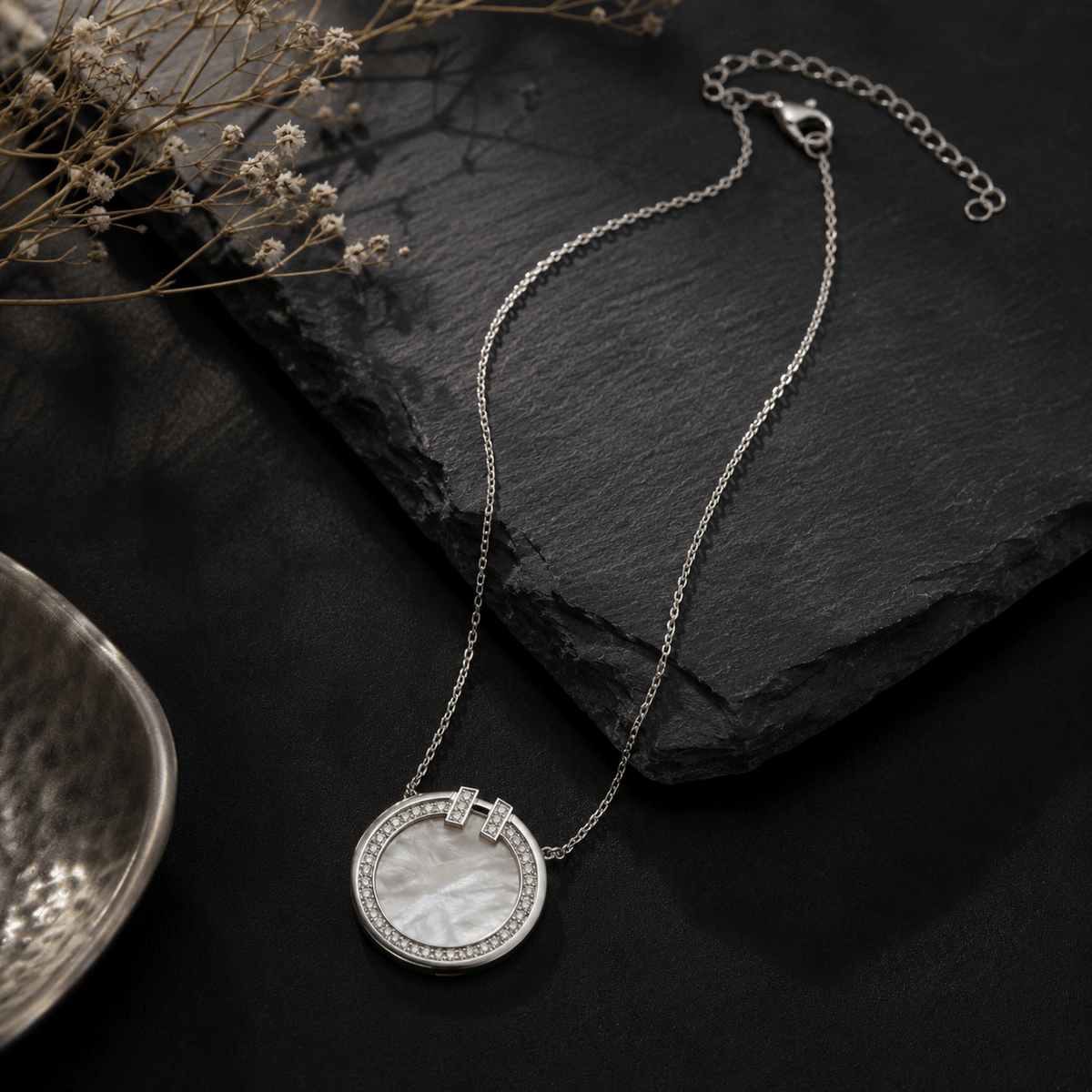Mother of Pearl Pavé Pendant I Miraura
