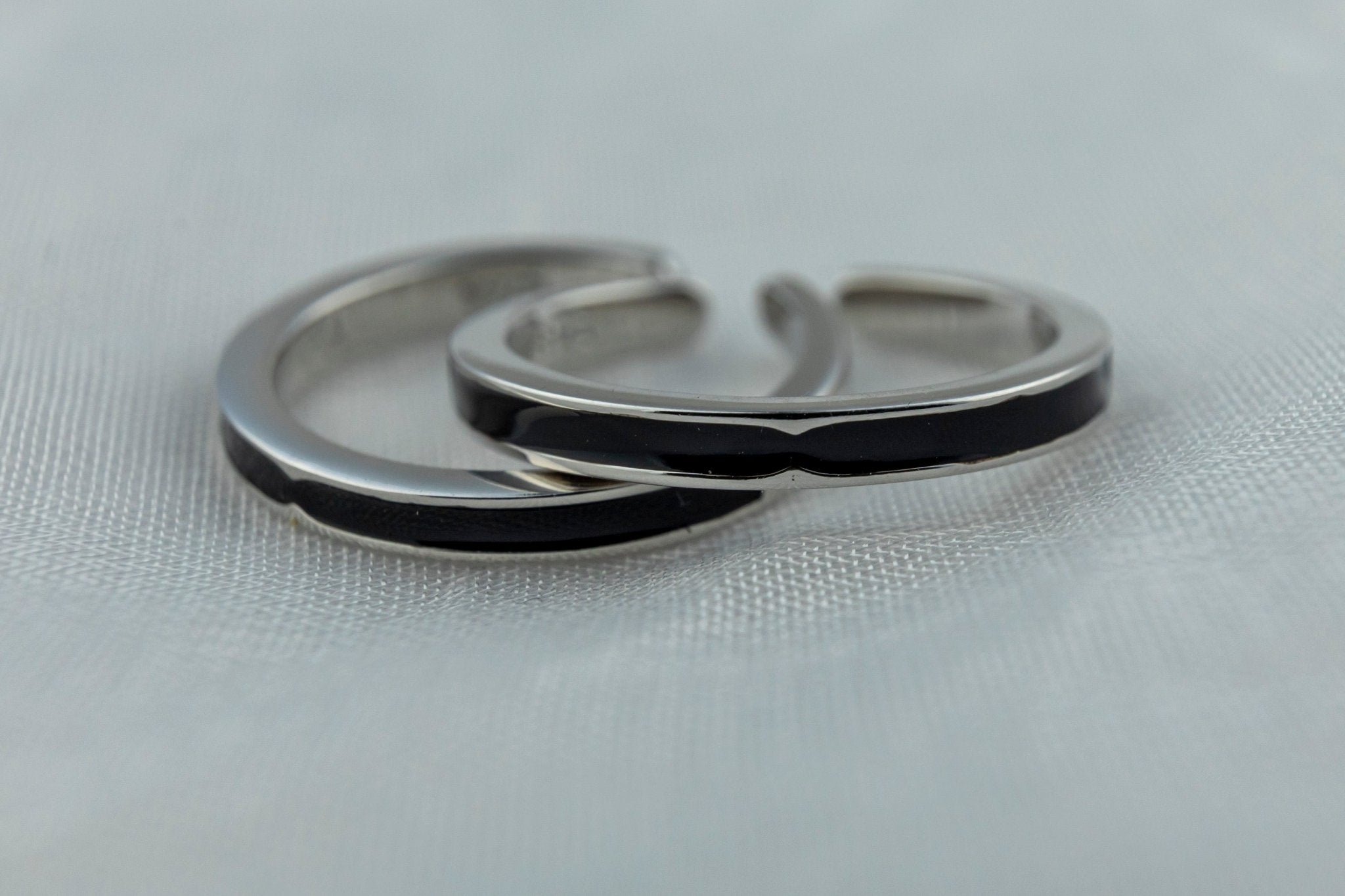 Black Inlay Toe Rings (Pair) - Miraura Jewels