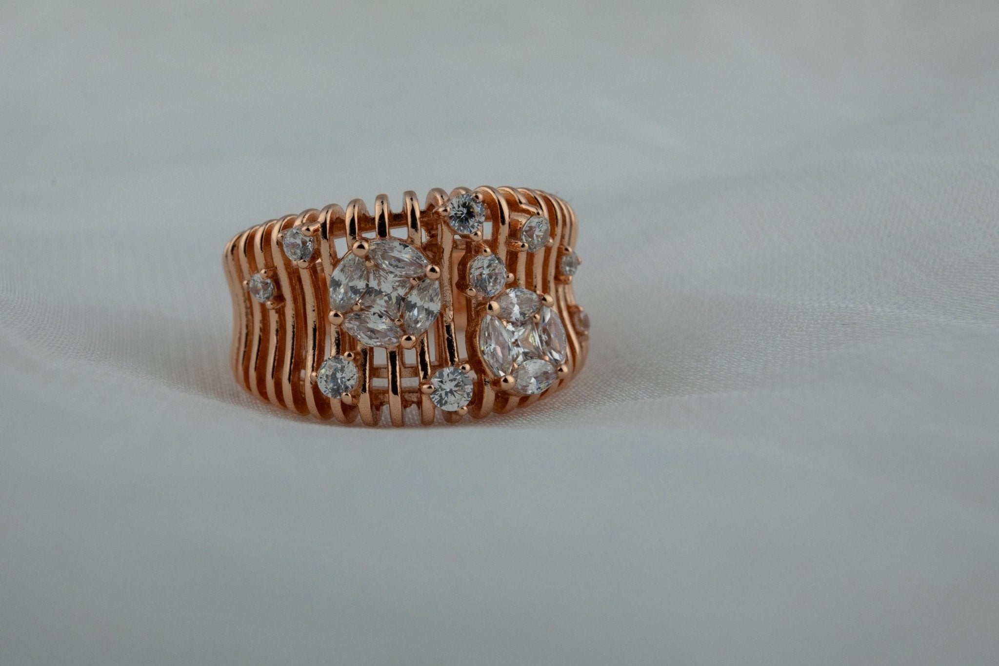 Champagne Bubble Band - Miraura Jewels