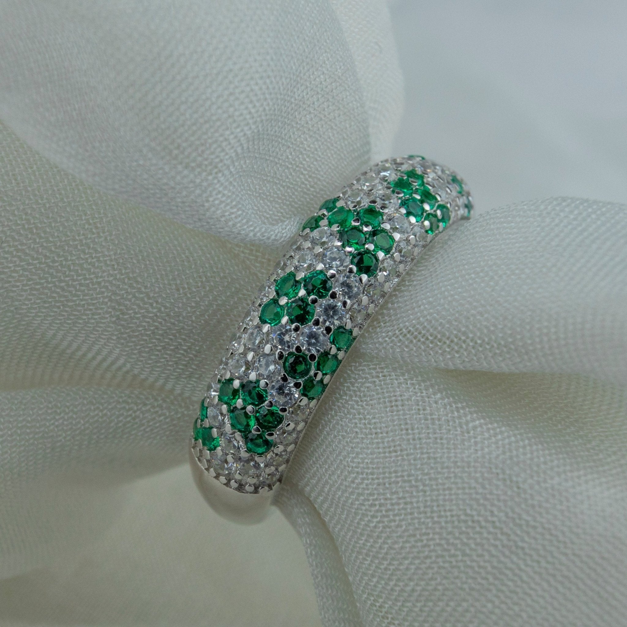 Chevron Pave Ring - Miraura Jewels