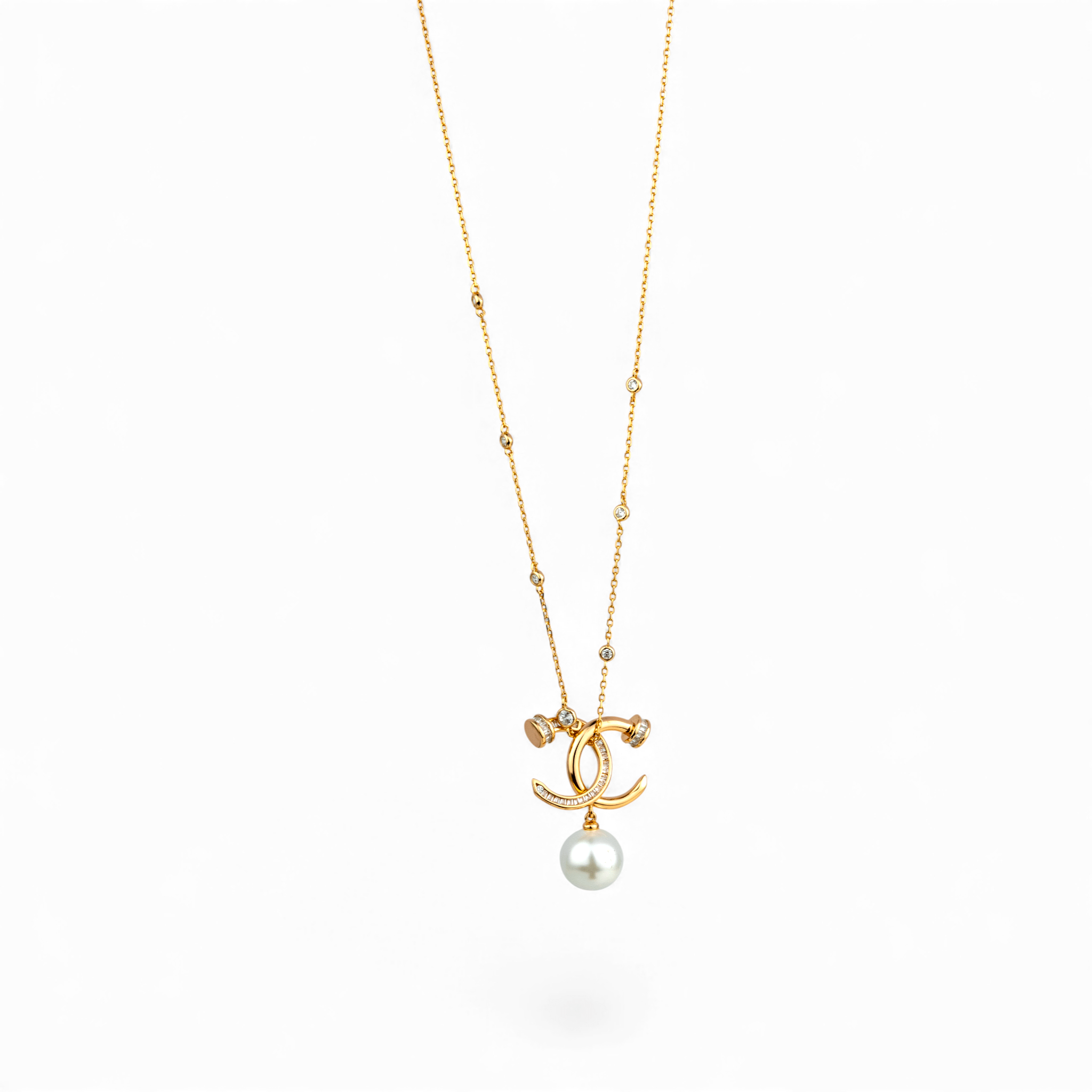Crystal Interlock Pearl Pendant - Miraura Jewels