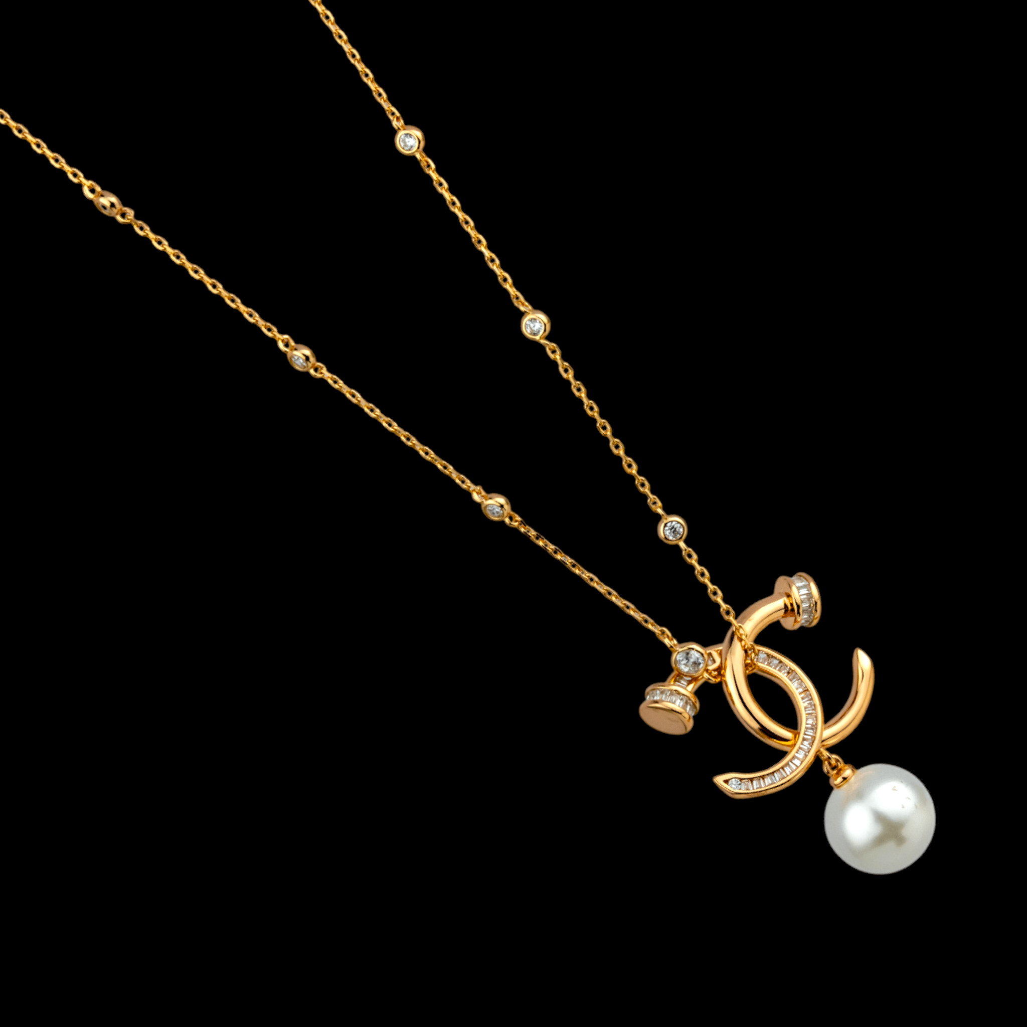 Crystal Interlock Pearl Pendant - Miraura Jewels