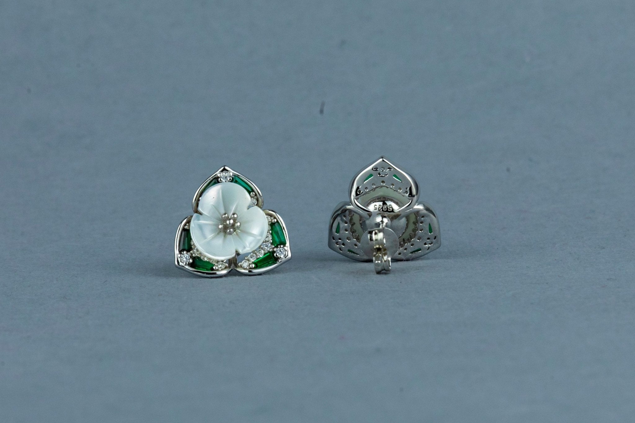 Emerald Green Leaf Studs - Miraura Jewels