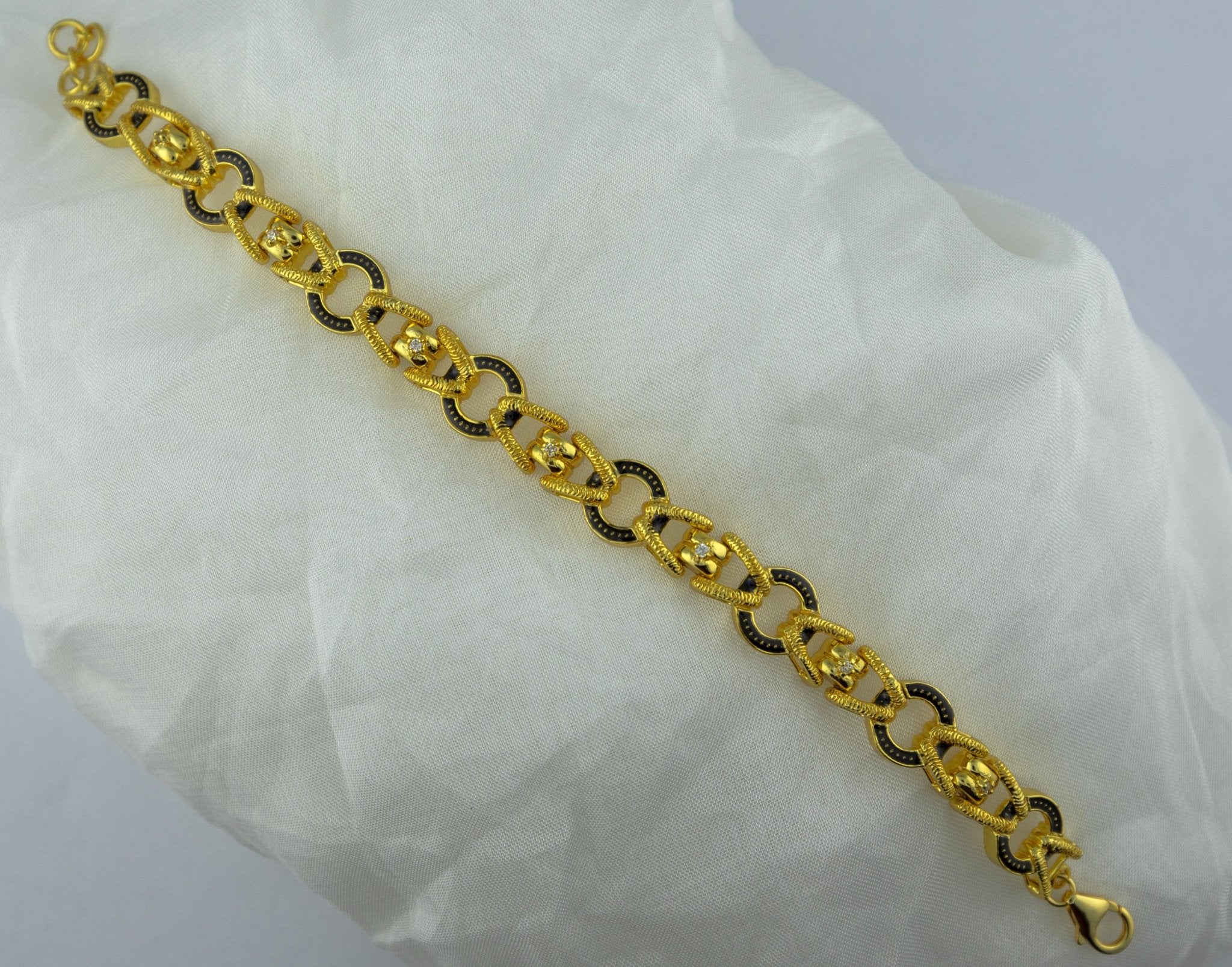 Gold Oval Link Bracelet - Miraura Jewels