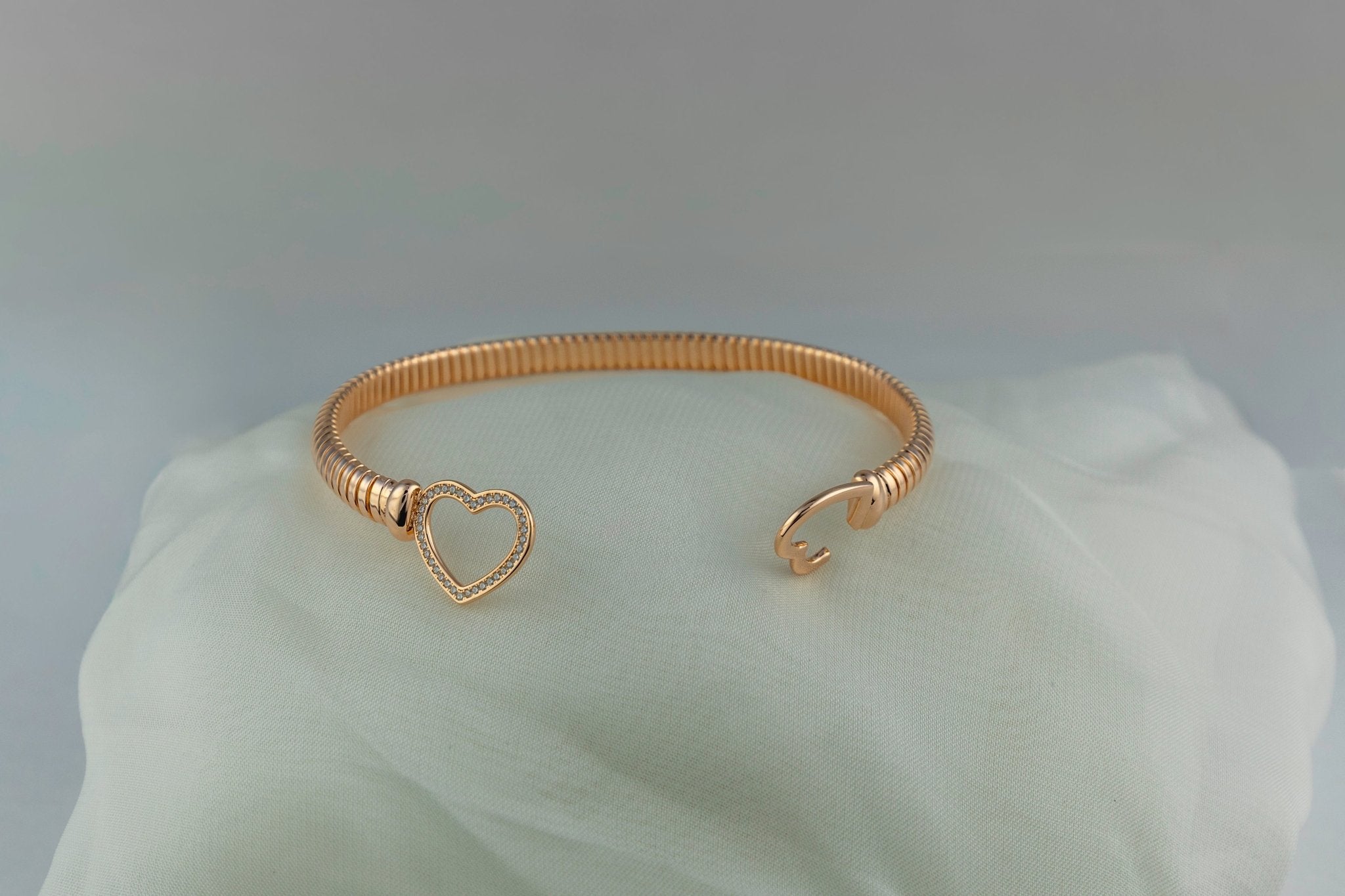 Heart Hook Bangle - Miraura Jewels
