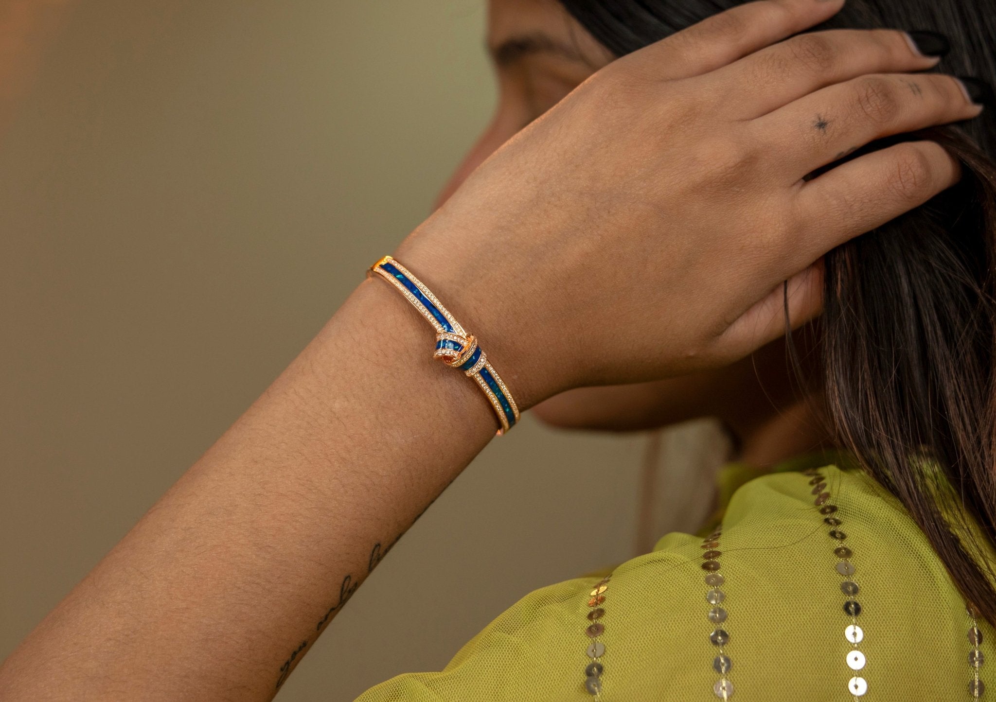 Knot Cuff Bangle - Miraura Jewels