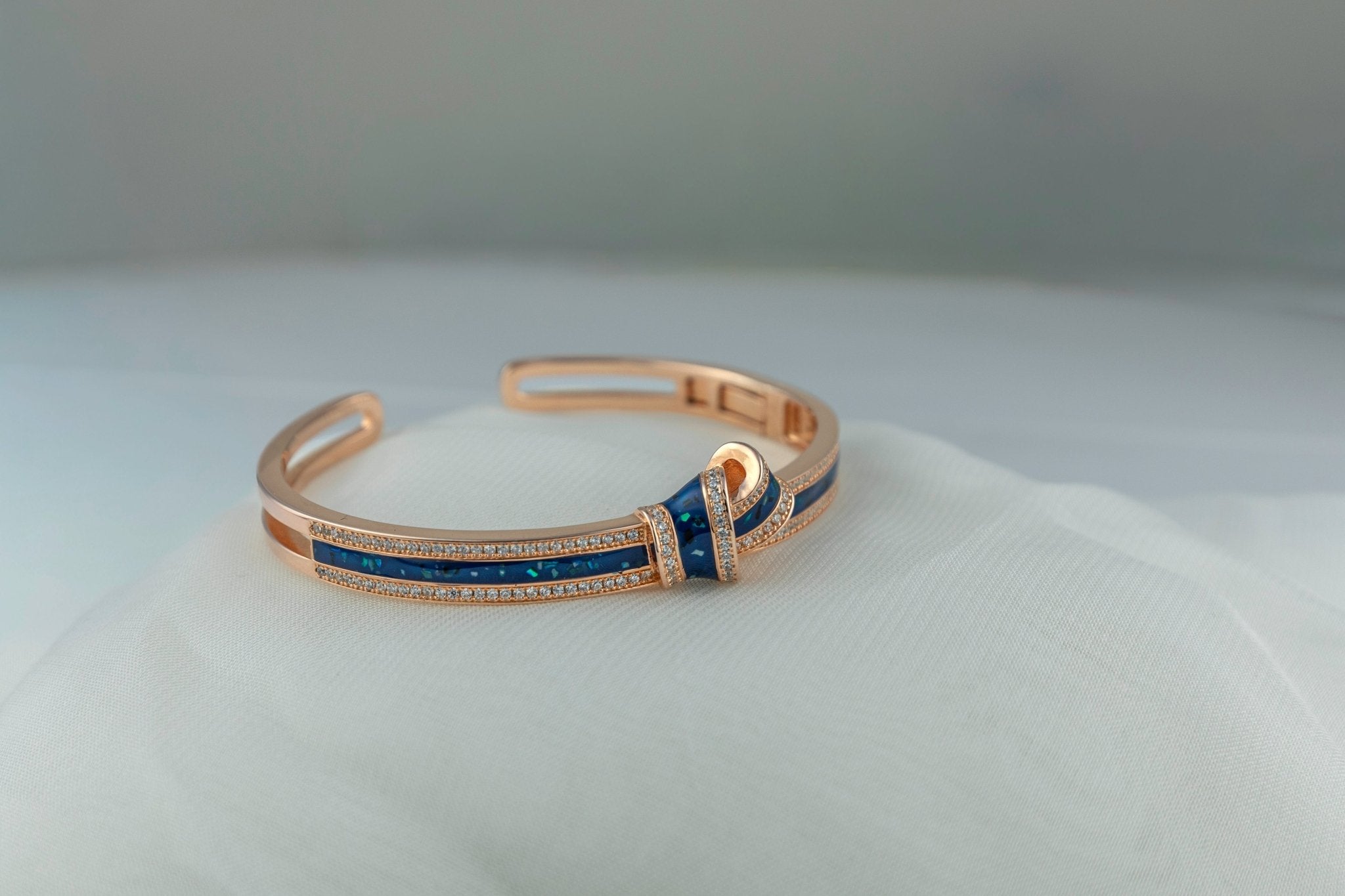 Knot Cuff Bangle - Miraura Jewels