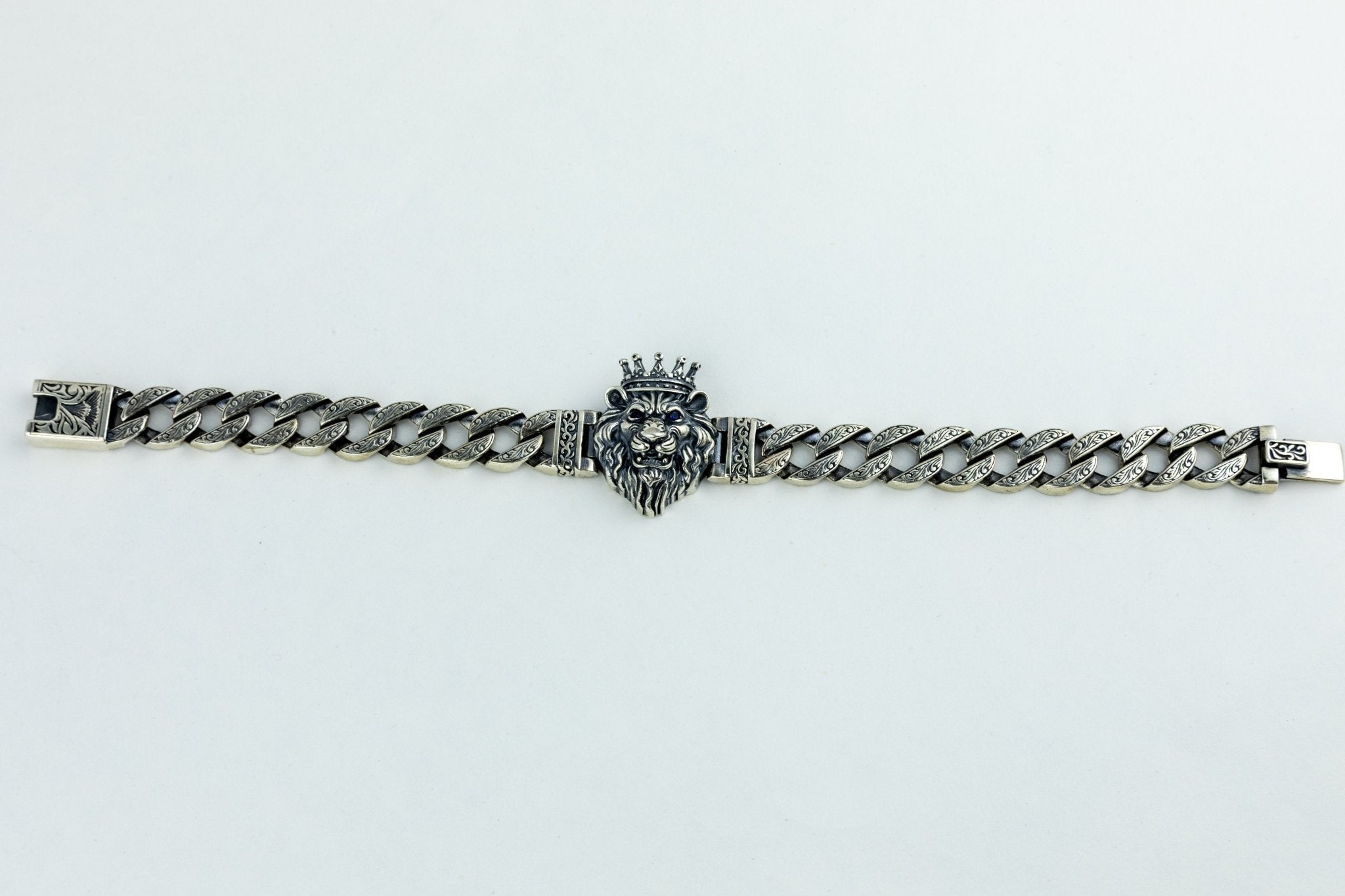 Lion Head Curb Chain Bracelet - Miraura Jewels