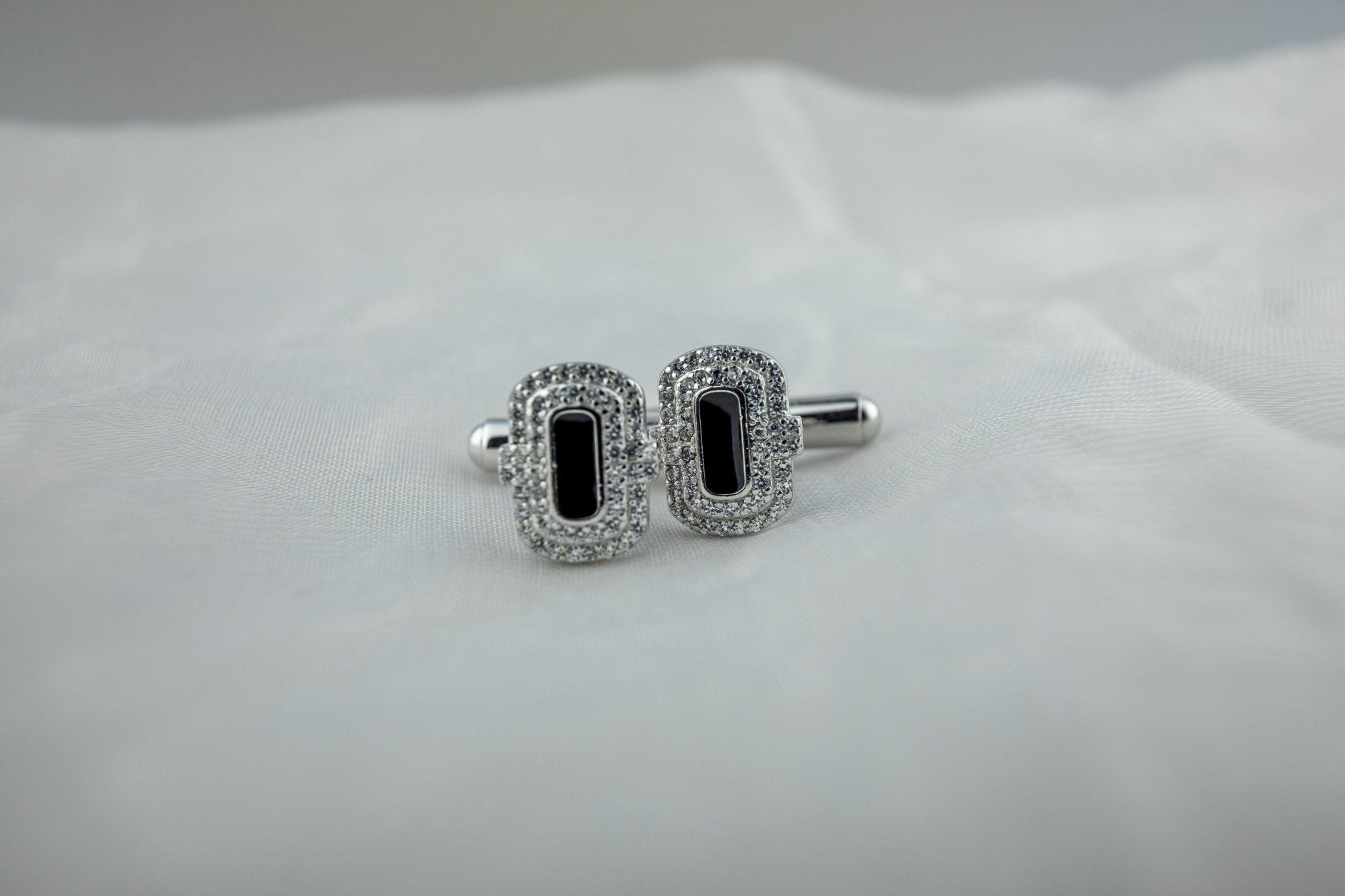 Onyx Royale cufflink - Miraura Jewels
