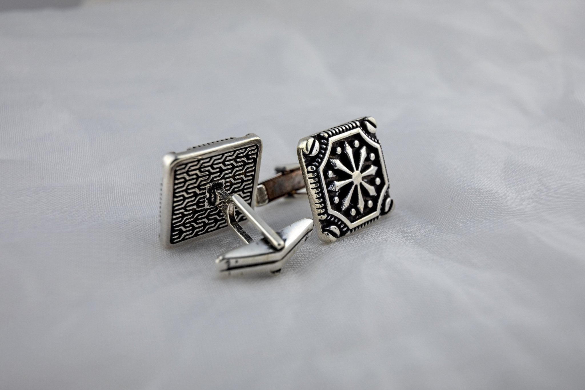 Oxidized Starburst Cufflinks - Miraura Jewels