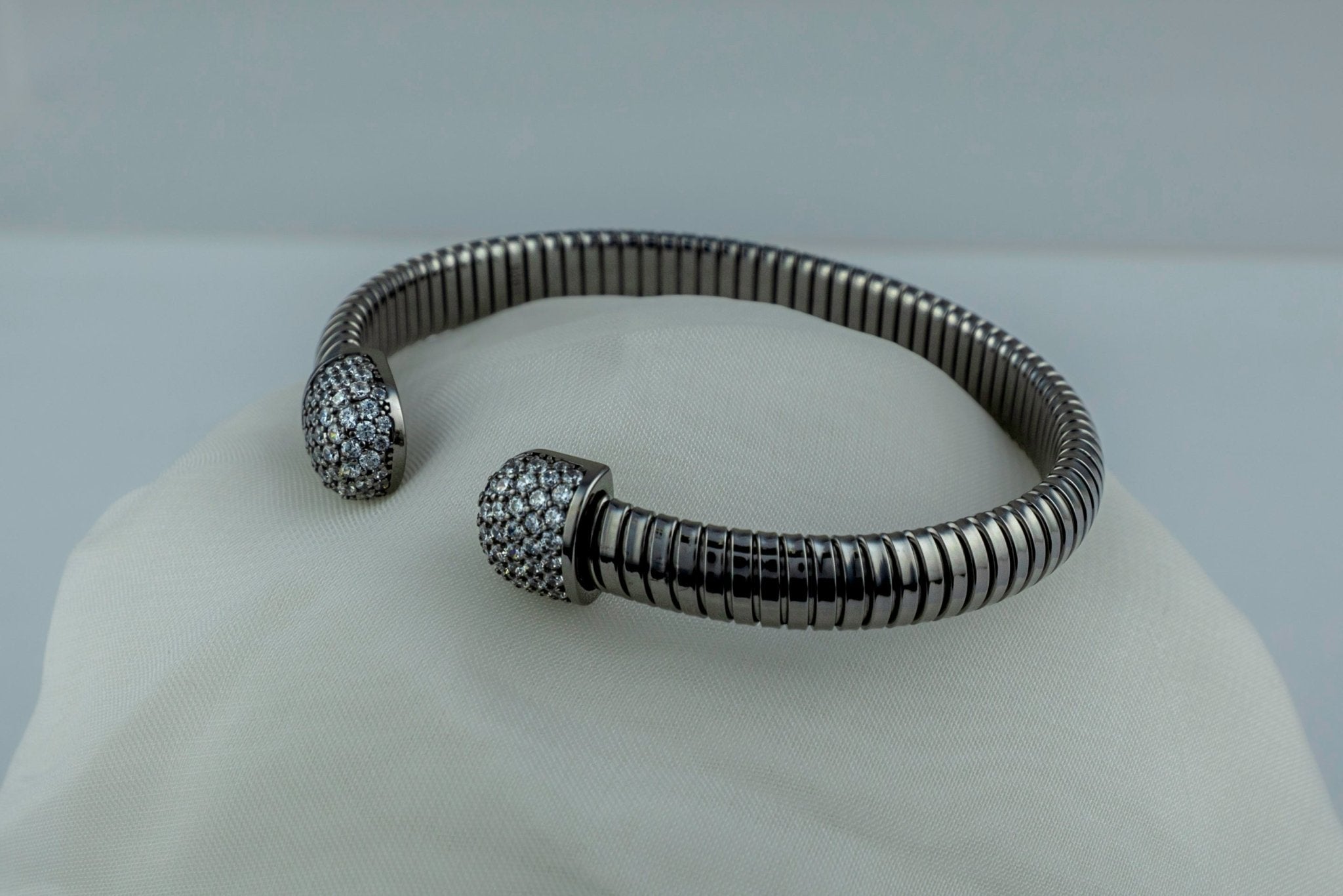 Pavé Cap Cuff Bangle - Miraura Jewels