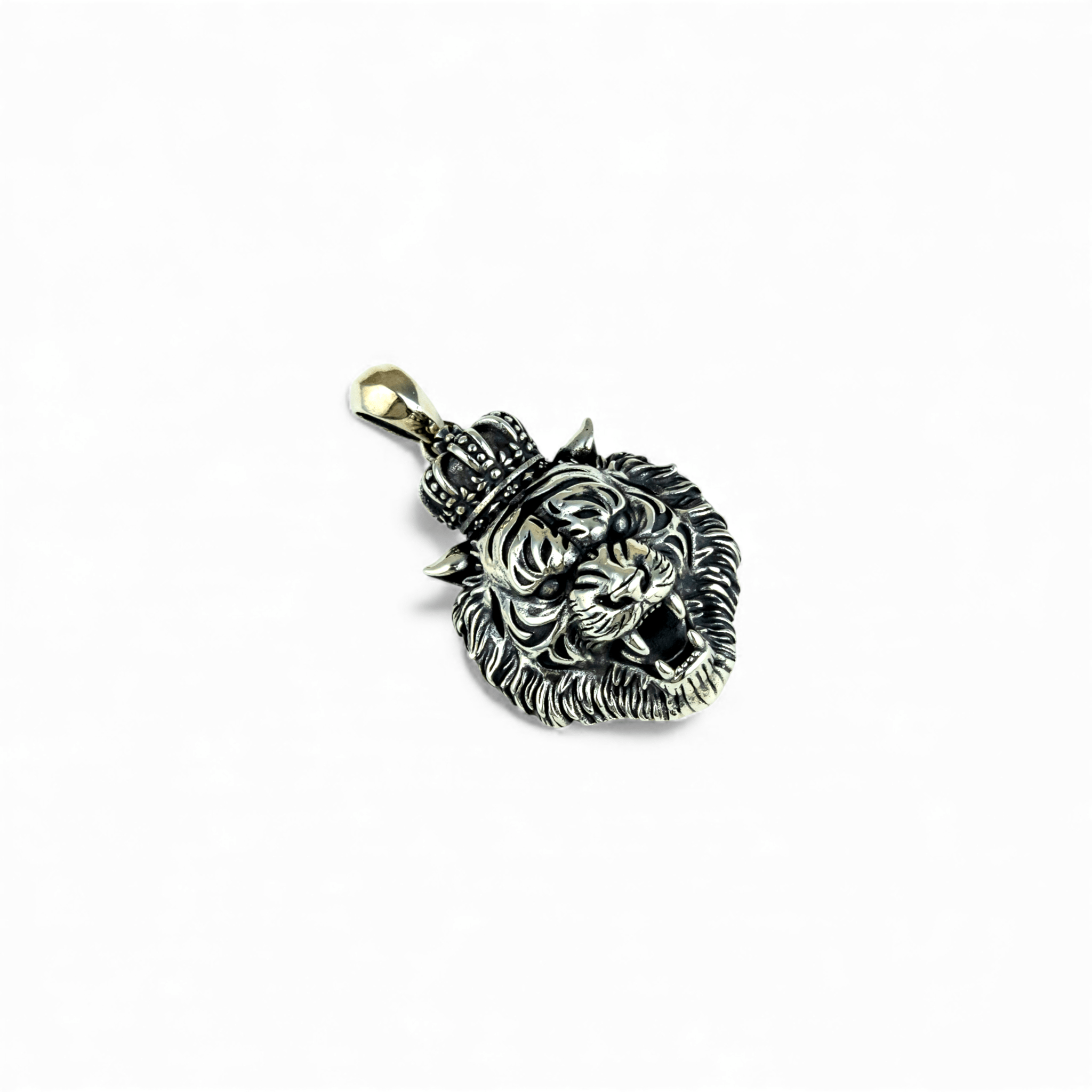 Silver Tiger Head Pendant - Miraura Jewels