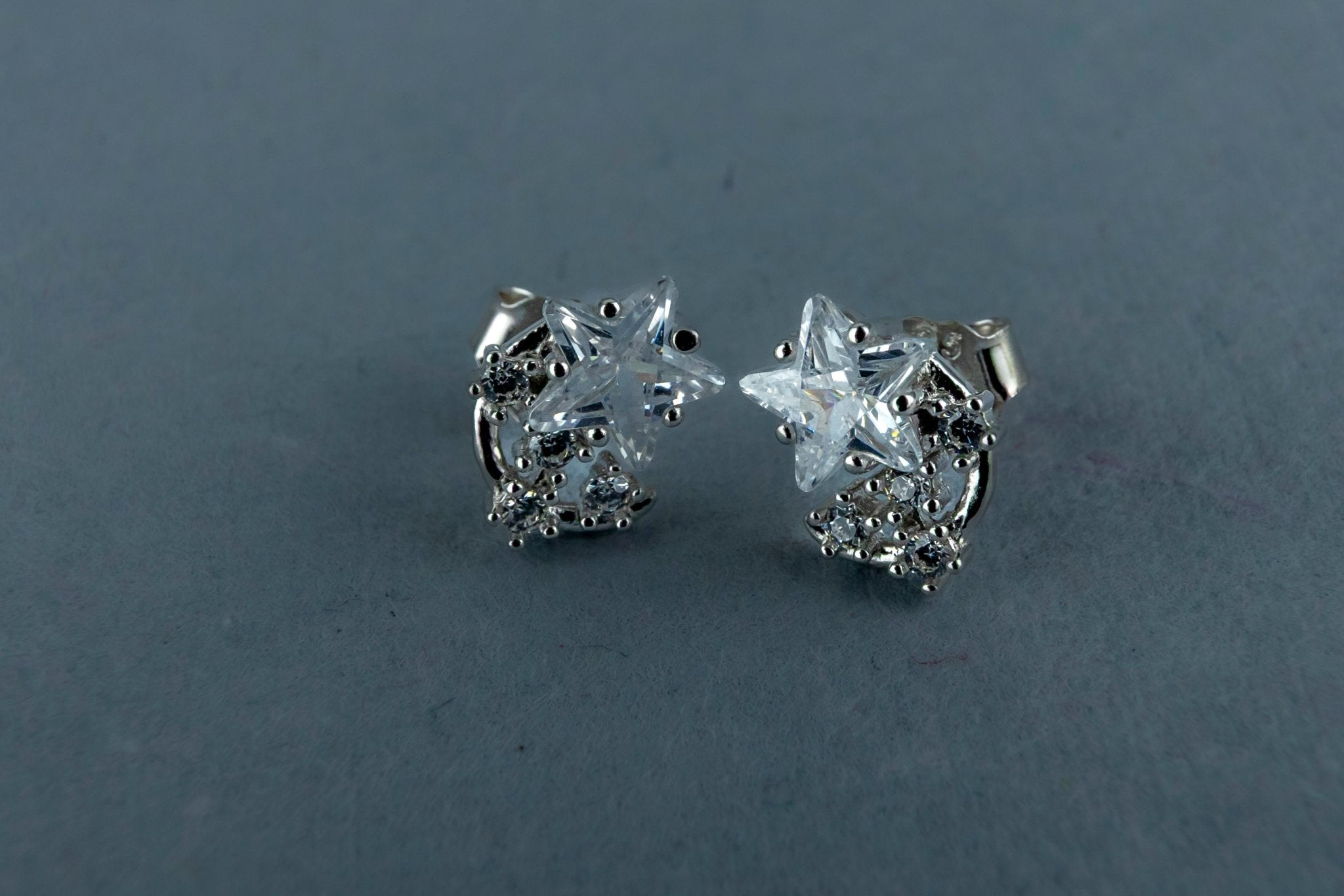 Star Stud Earrings - Miraura Jewels