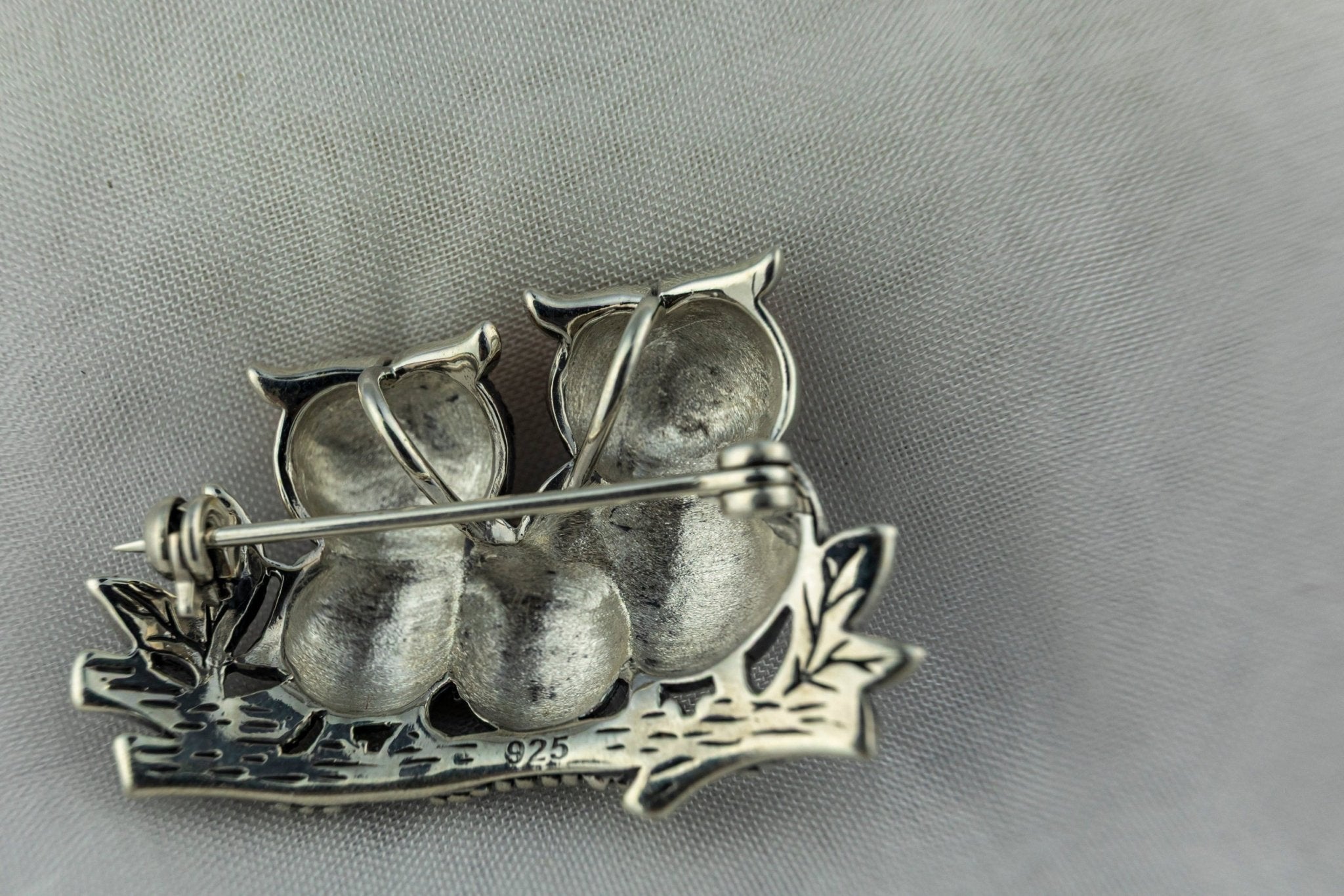 The Night Watch Brooch - Miraura Jewels