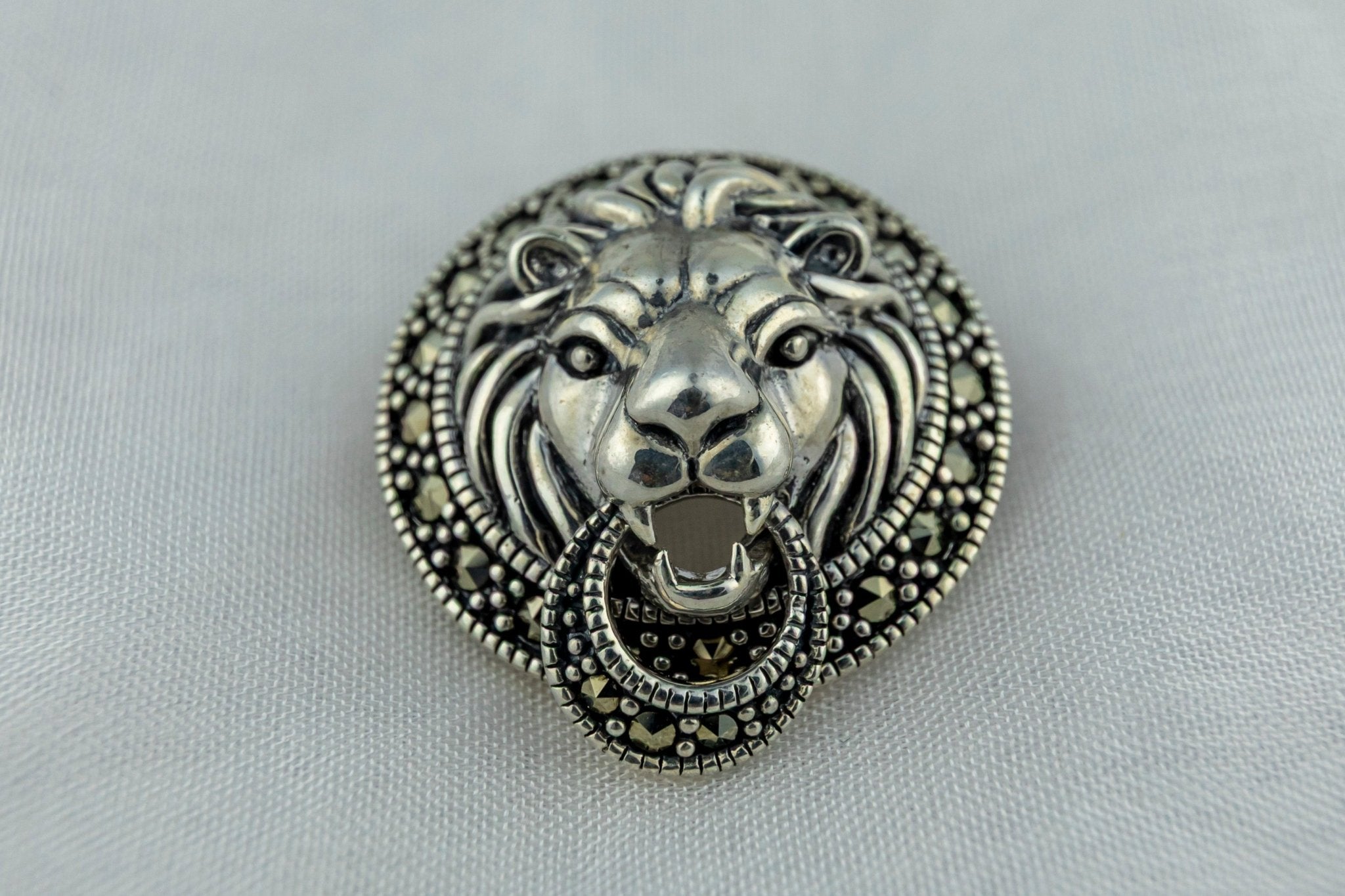 The Sher Insignia Brooch cum Pendant - Miraura Jewels